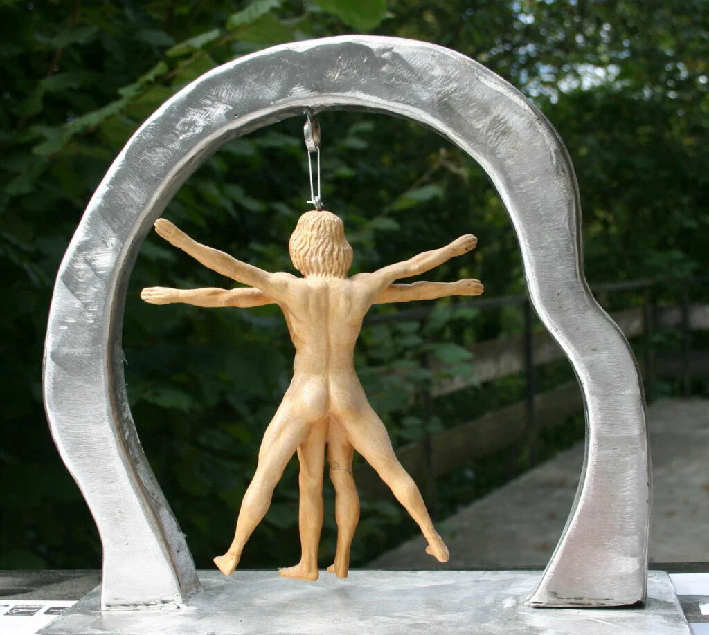 A Gateway for Leonardo, Rückansicht, Skulptur, Metall