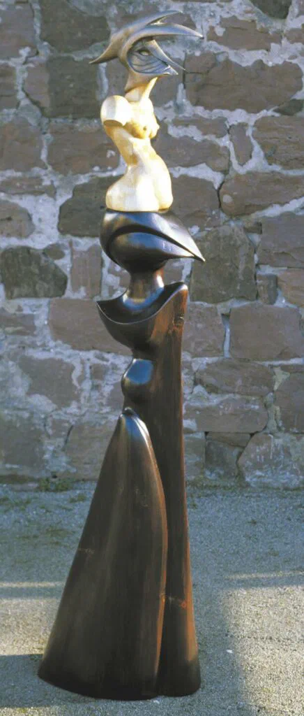 Stele der Aphrodite, Seitenansicht, Skulptur, Holz/Bronze