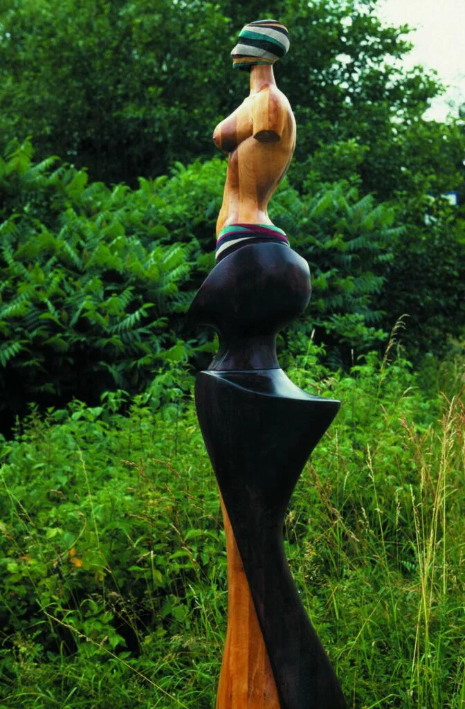 Stele der Fortuna, Frontansicht, Nahaufnahme, Skulptur, Holz/Leder